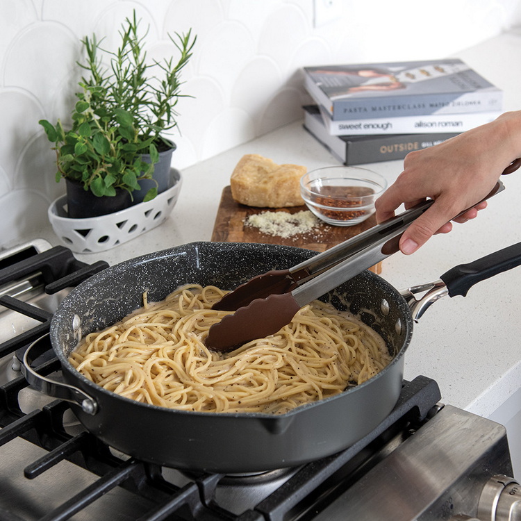 14351_12_in_Skillet_Noodles_1K__21729.1685546028.1280.1280.jpg
