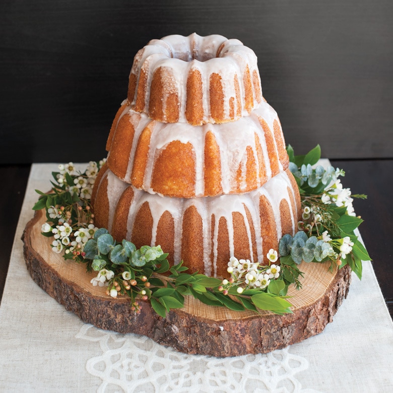50303w_beauty_three_tiered_bundt_780x780_03_1__92865.1617722751.1280.1280.jpg