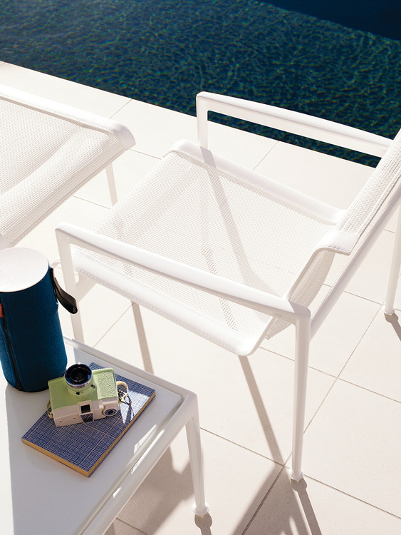 W-DWR_2113_688307_white_v2.jpg
