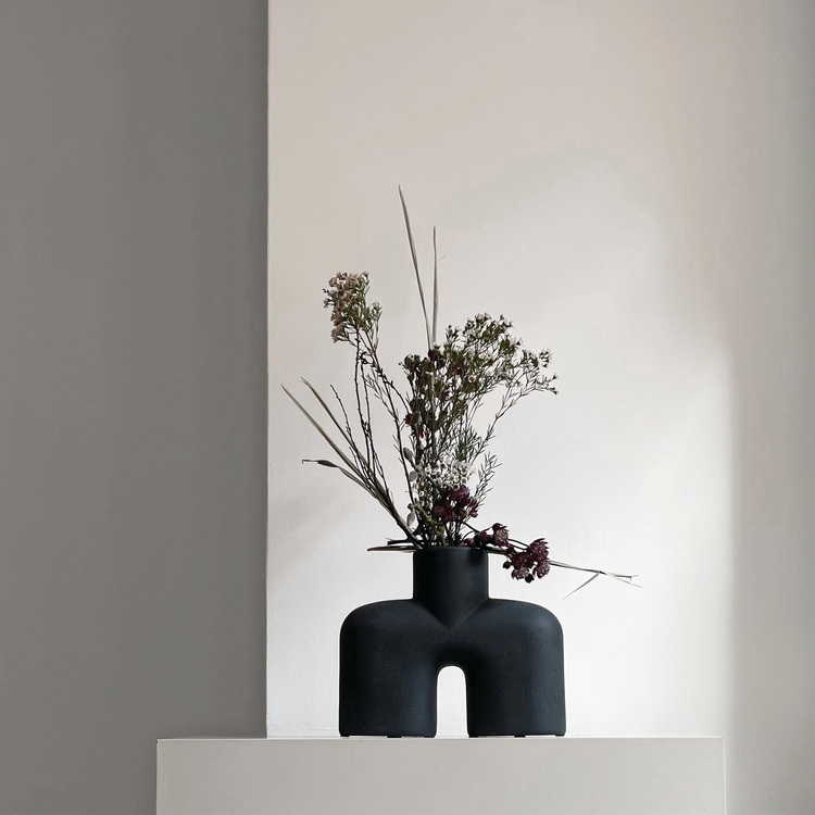 W-DWR_2521945_100353149_uno_black_v1.jpg