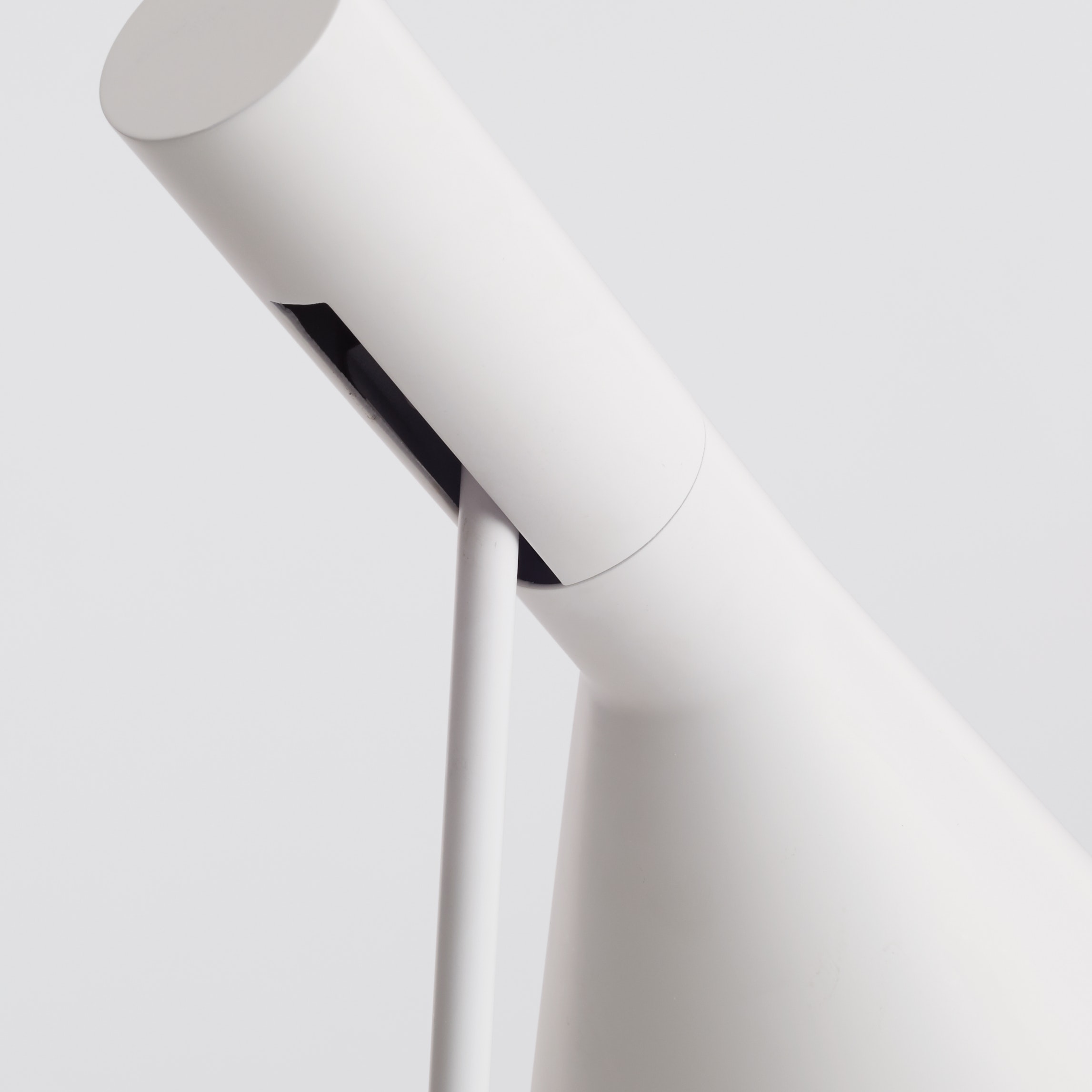 W-DWR_751_469272_white_d3.jpg